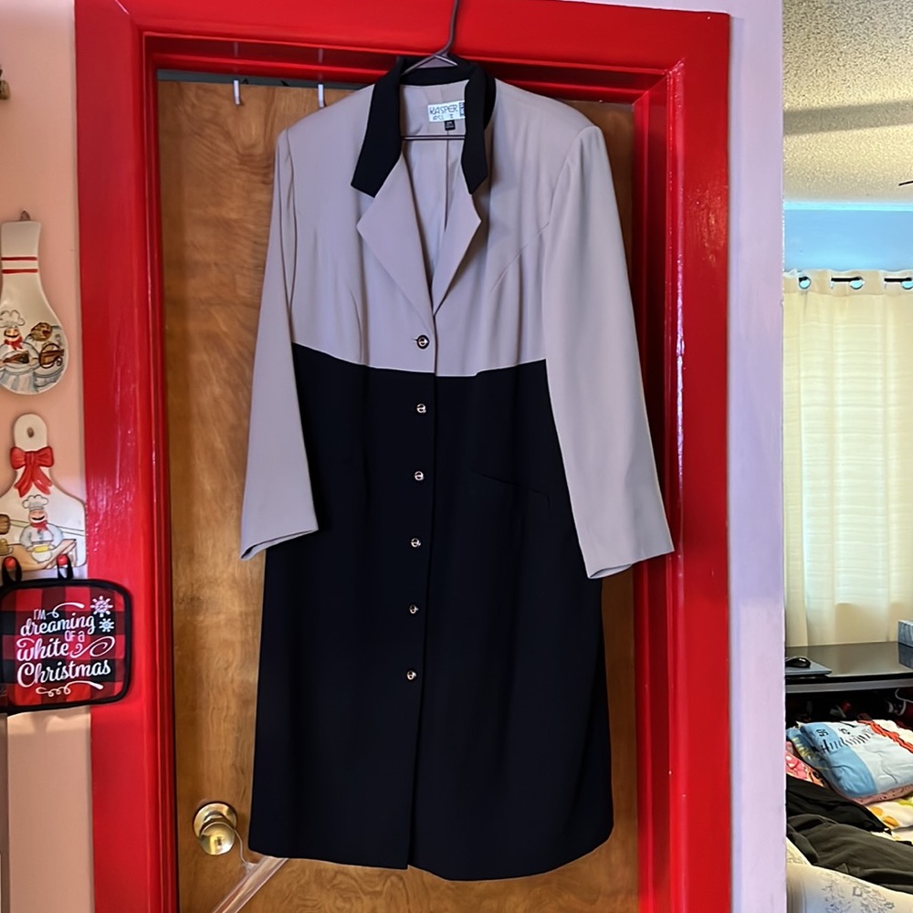 Vintage Kasper coat dress 16w EUC / buttons color block